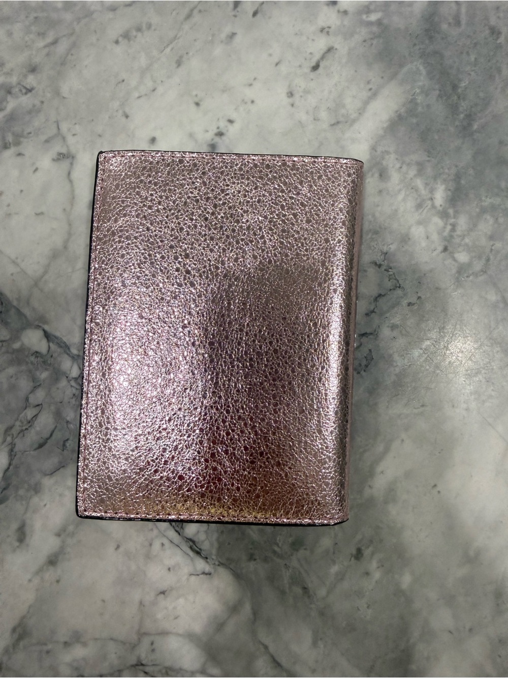 Metallic Pink Heart Stud Passport Holder - Picture 4 of 5